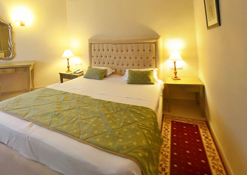 Hotel Eden Yasmine & 4*